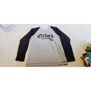 Oxford Class of 2004 Old English Letters L Gray Long Sleeve Baseball Shirt